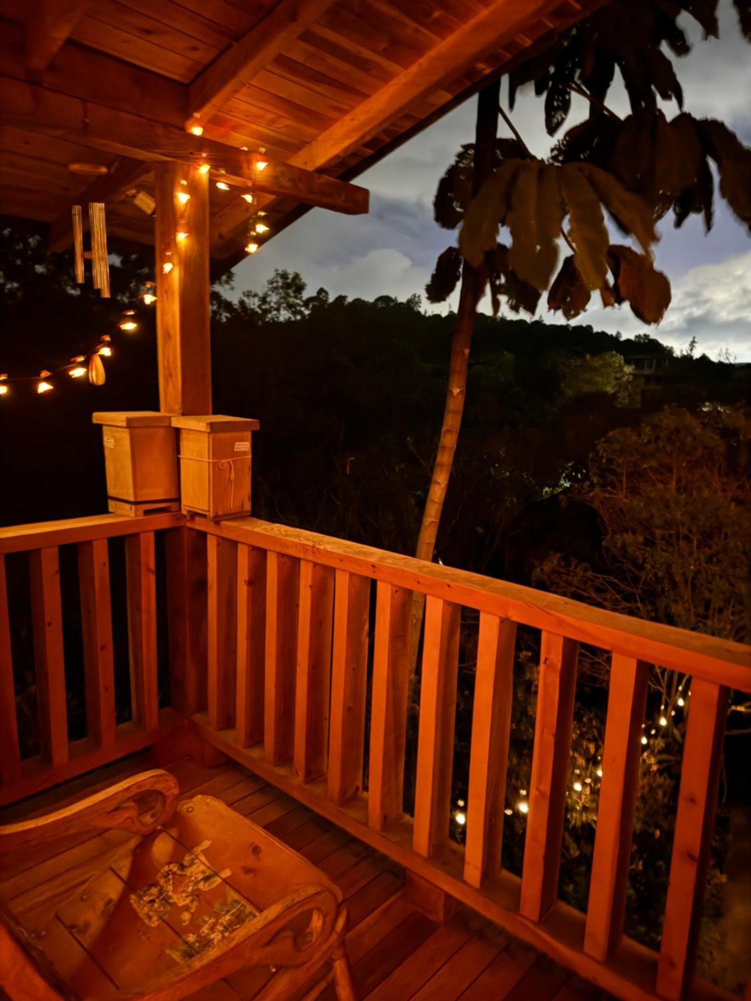 Beehouse Arvi Cabana Guarne Exterior photo